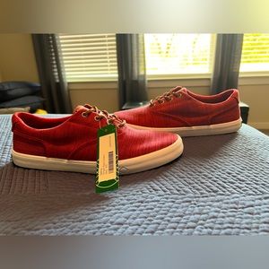 New Sperry Red Men 9.5 Striper Baja Sneaker